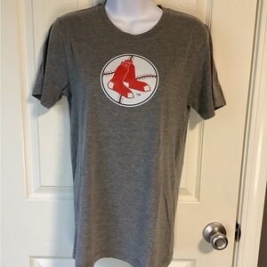 Grey Boston Red Sox T Shirt-size small